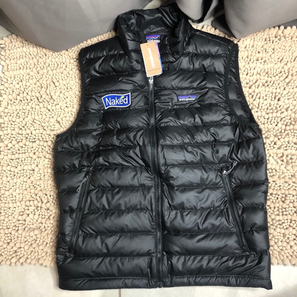 Patagonia Black puffer vest size Medium